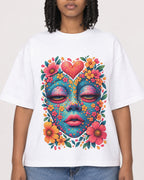 Mockup Boxy Heavyweight Tee White female close-up 15