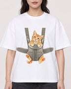 Mockup Boxy Heavyweight Tee White female close-up 03