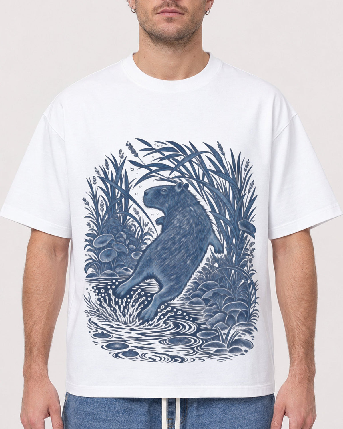 Mockup Boxy Heavyweight Tee White male close-up 08