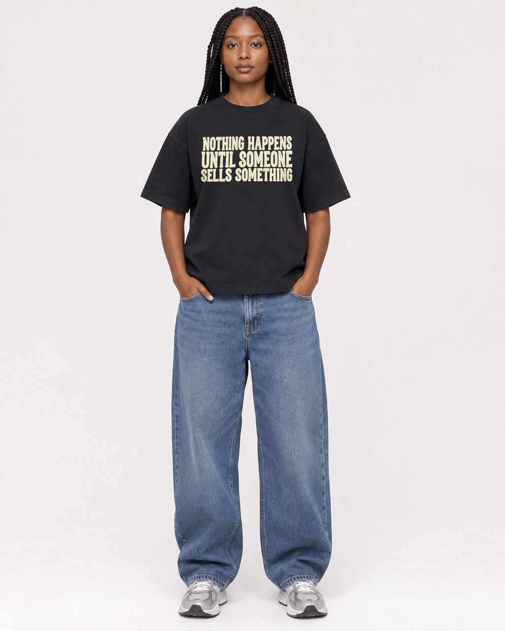 Mockup Boxy Heavyweight Tee Black female full-body 04