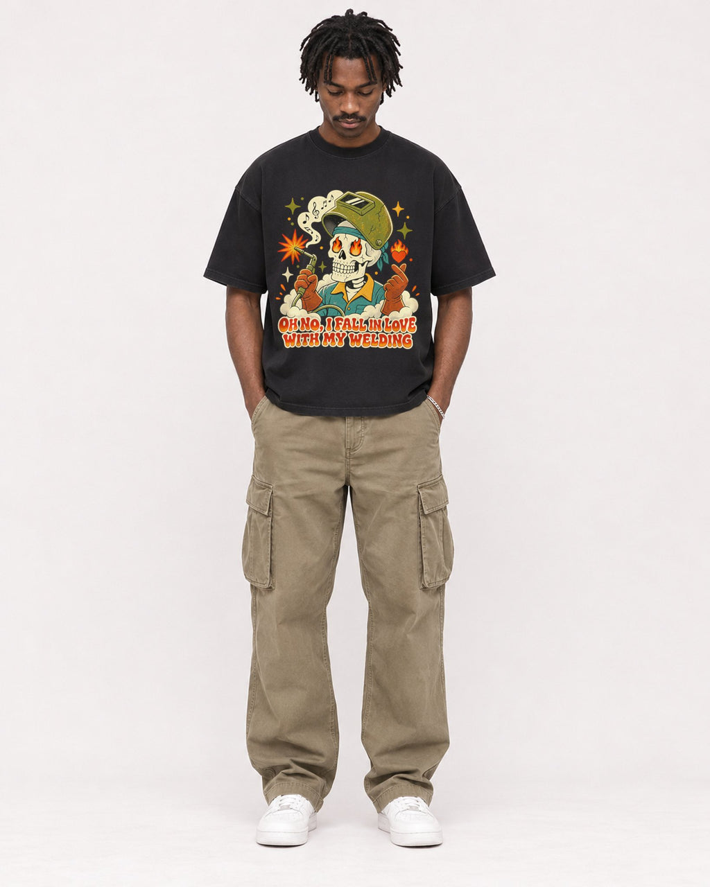 Mockup Boxy Heavyweight Tee Black male full-body 04