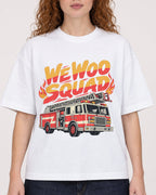 Mockup Boxy Heavyweight Tee White female close-up 09