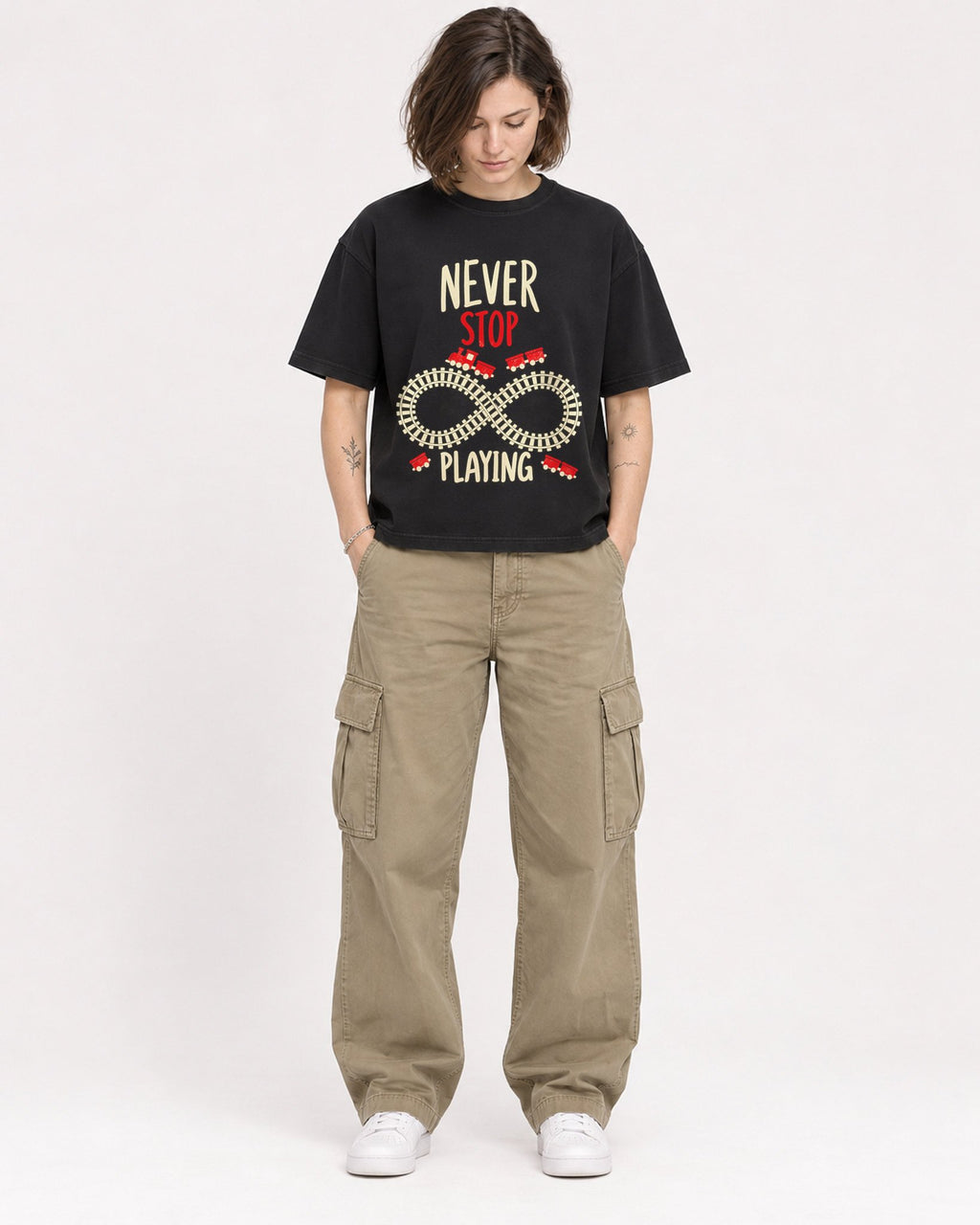 Mockup Boxy Heavyweight Tee Black female full-body 18