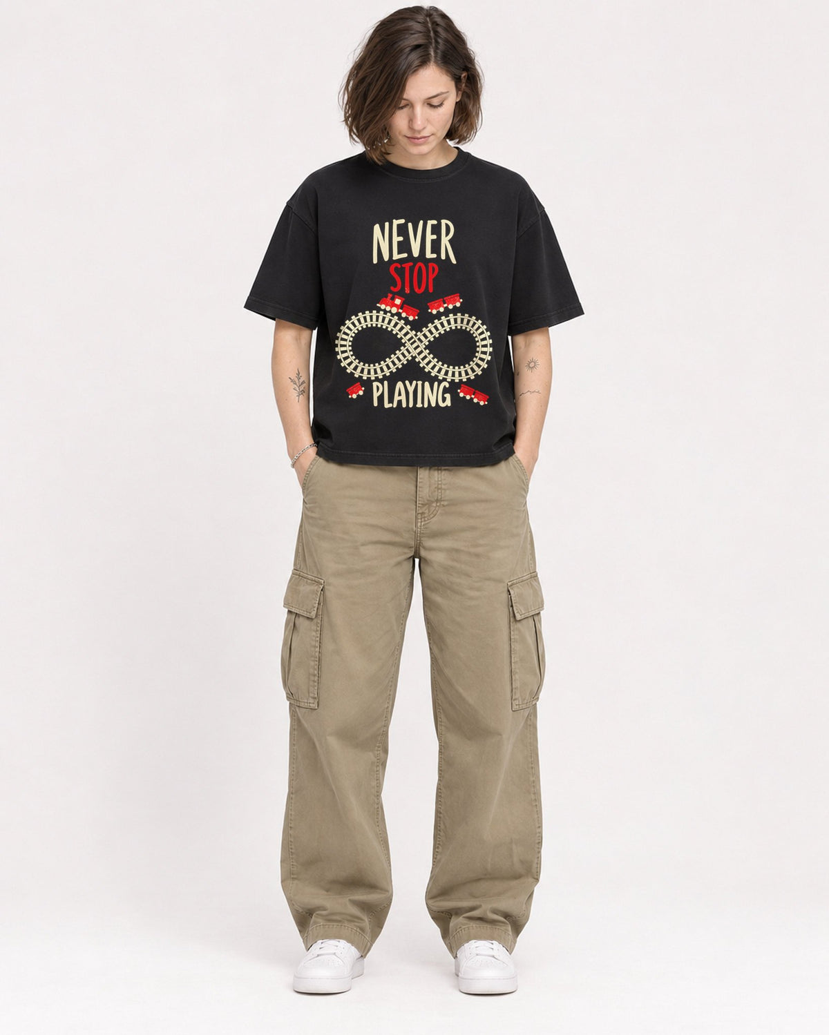 Mockup Boxy Heavyweight Tee Black female full-body 18