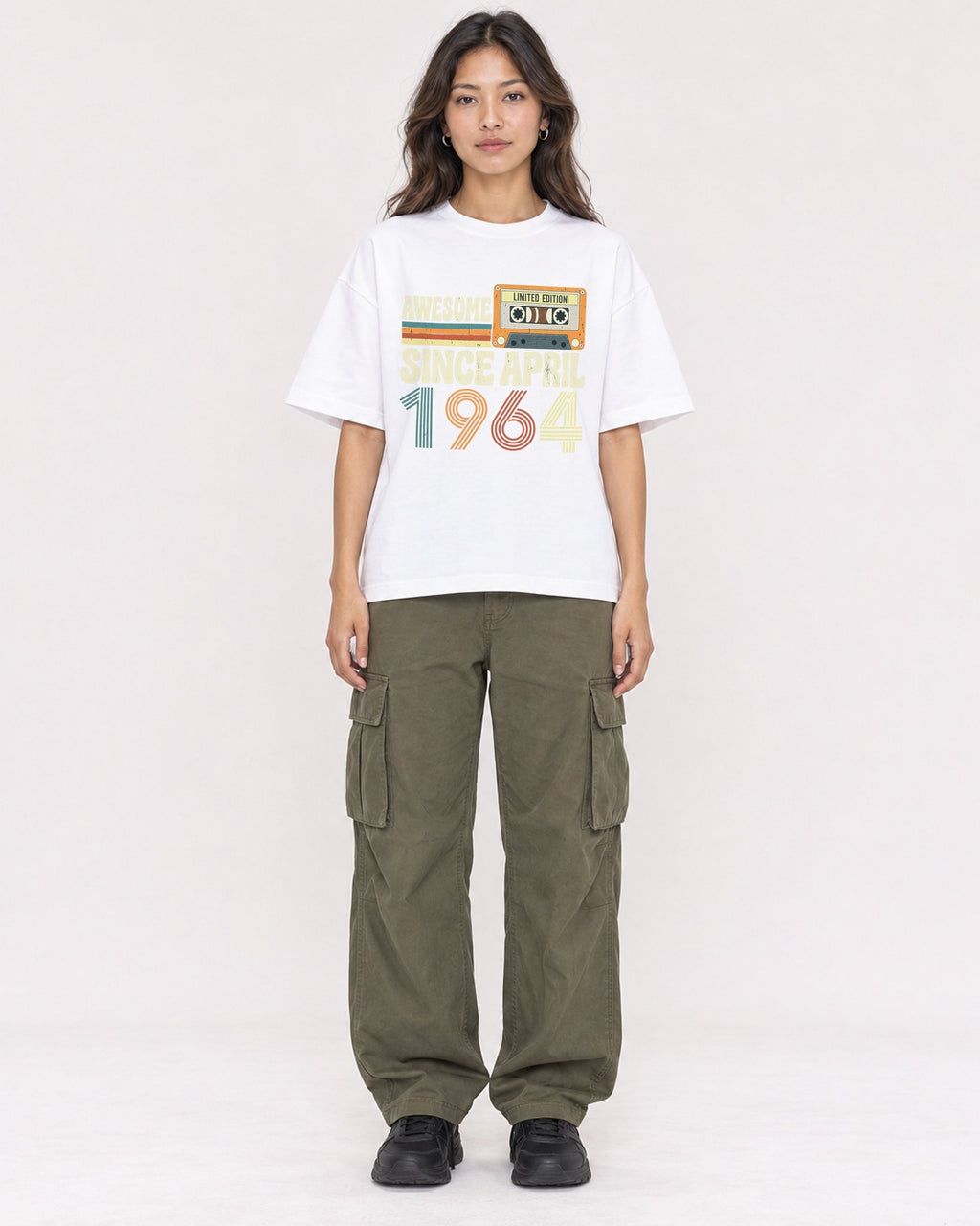 Mockup Boxy Heavyweight Tee White female full-body 02
