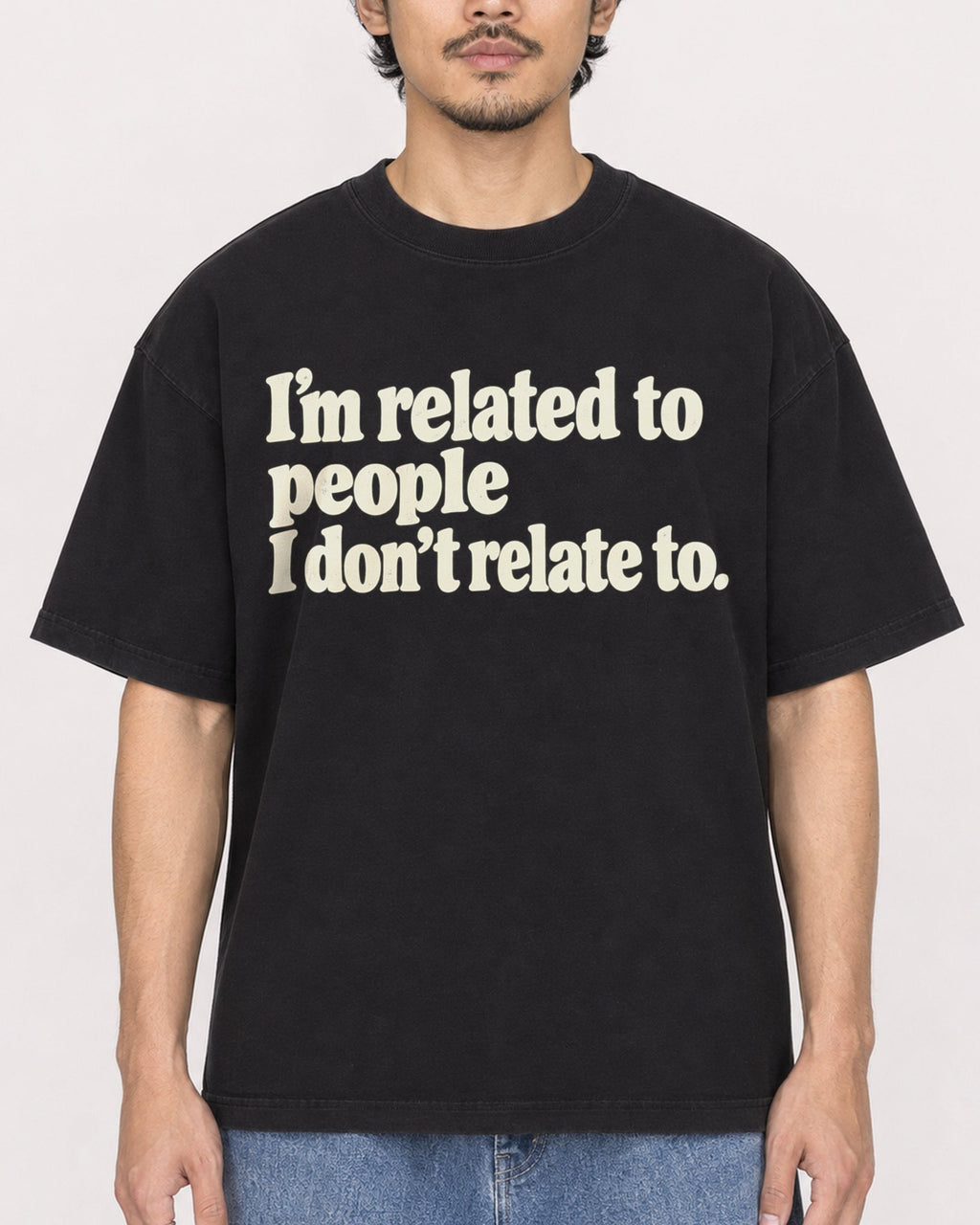 Mockup Boxy Heavyweight Tee Black male close-up 02