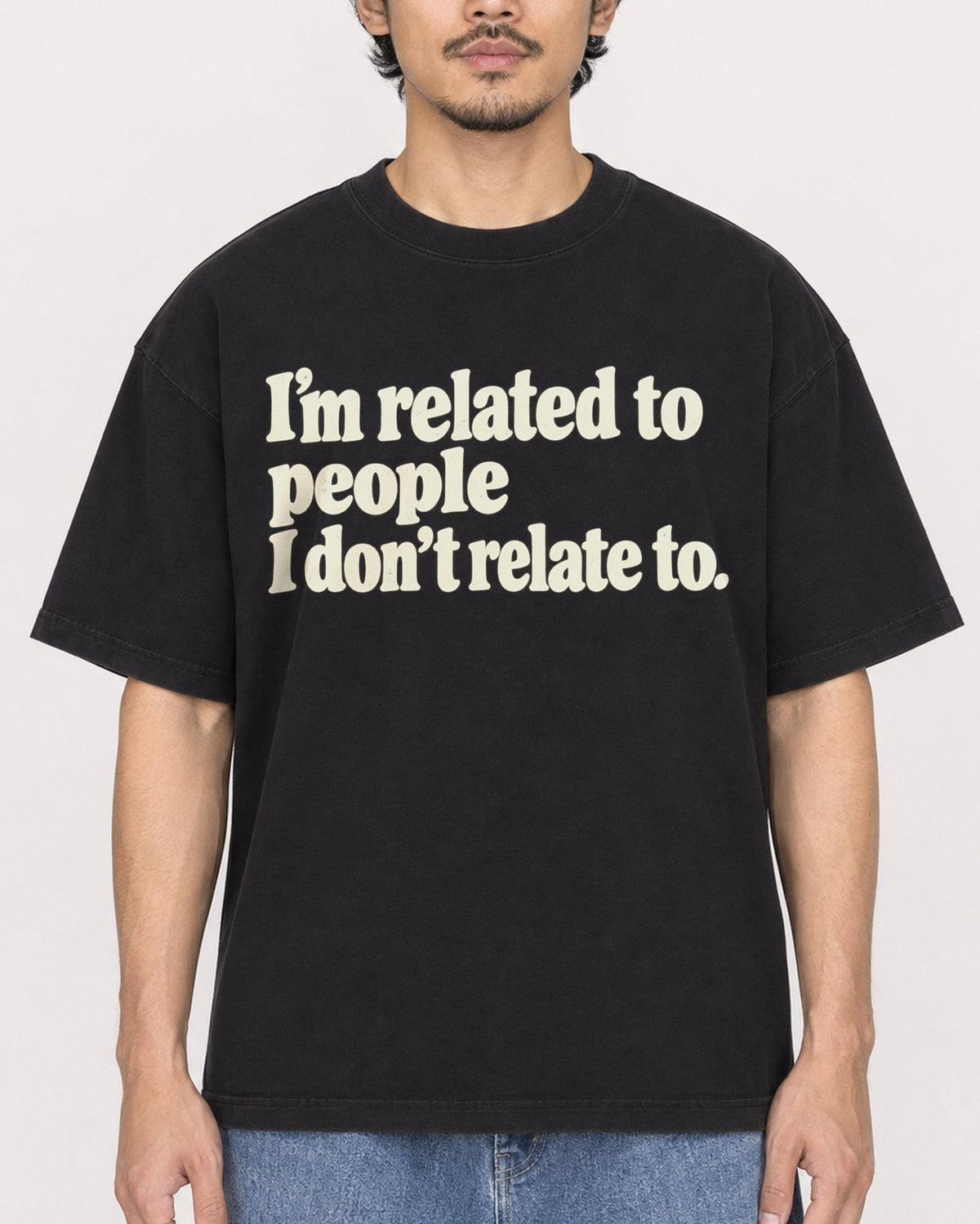 Mockup Boxy Heavyweight Tee Black male close-up 02