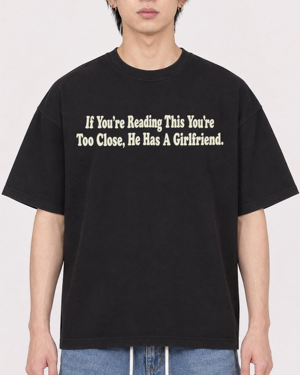 Mockup Boxy Heavyweight Tee Black male close-up 11