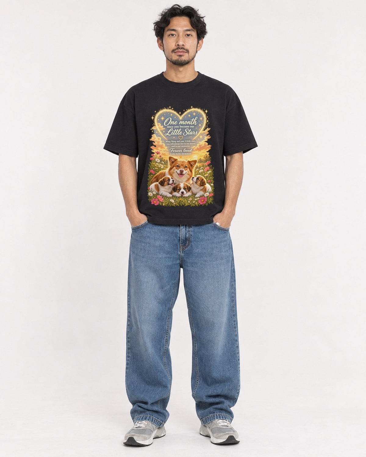 Mockup Boxy Heavyweight Tee Black male full-body 02