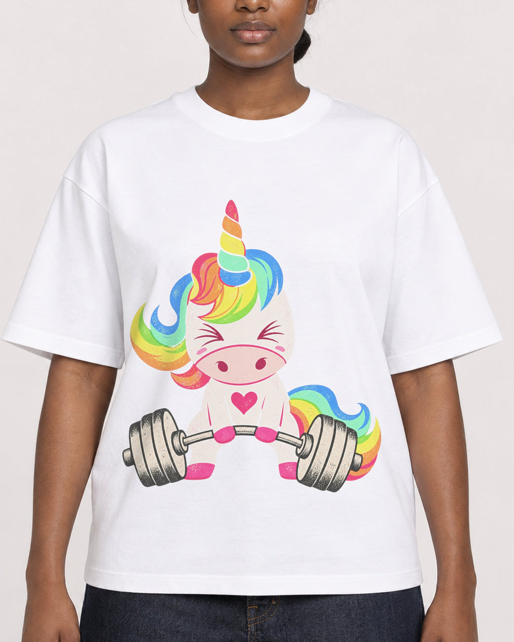 Mockup Boxy Heavyweight Tee White female close-up 34