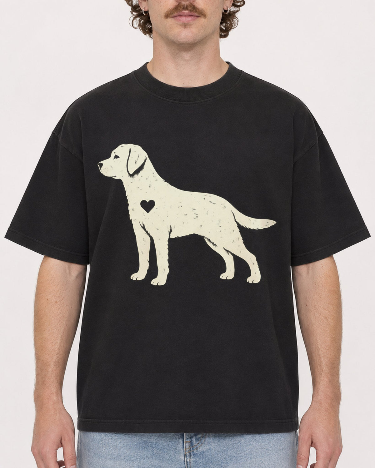 Mockup Boxy Heavyweight Tee Black male close-up 09