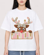 Mockup Boxy Heavyweight Tee White female close-up 01