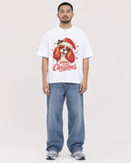 Mockup Boxy Heavyweight Tee White male full-body 32