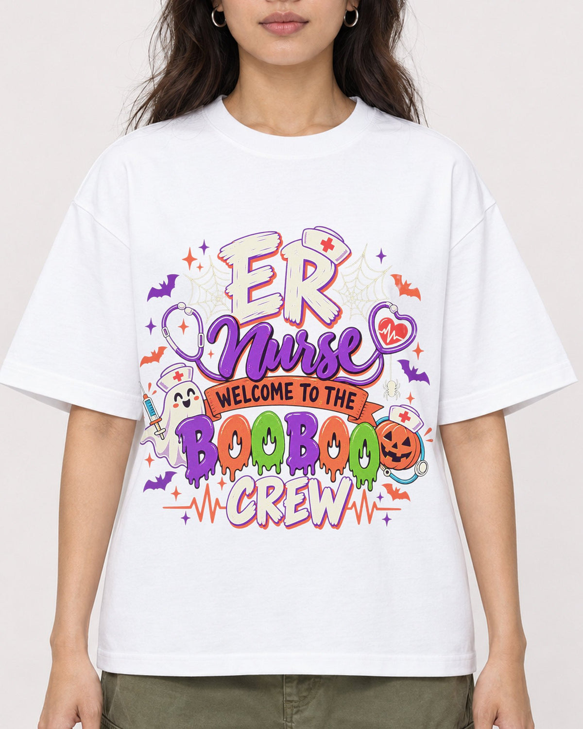 Mockup Boxy Heavyweight Tee White female close-up 02