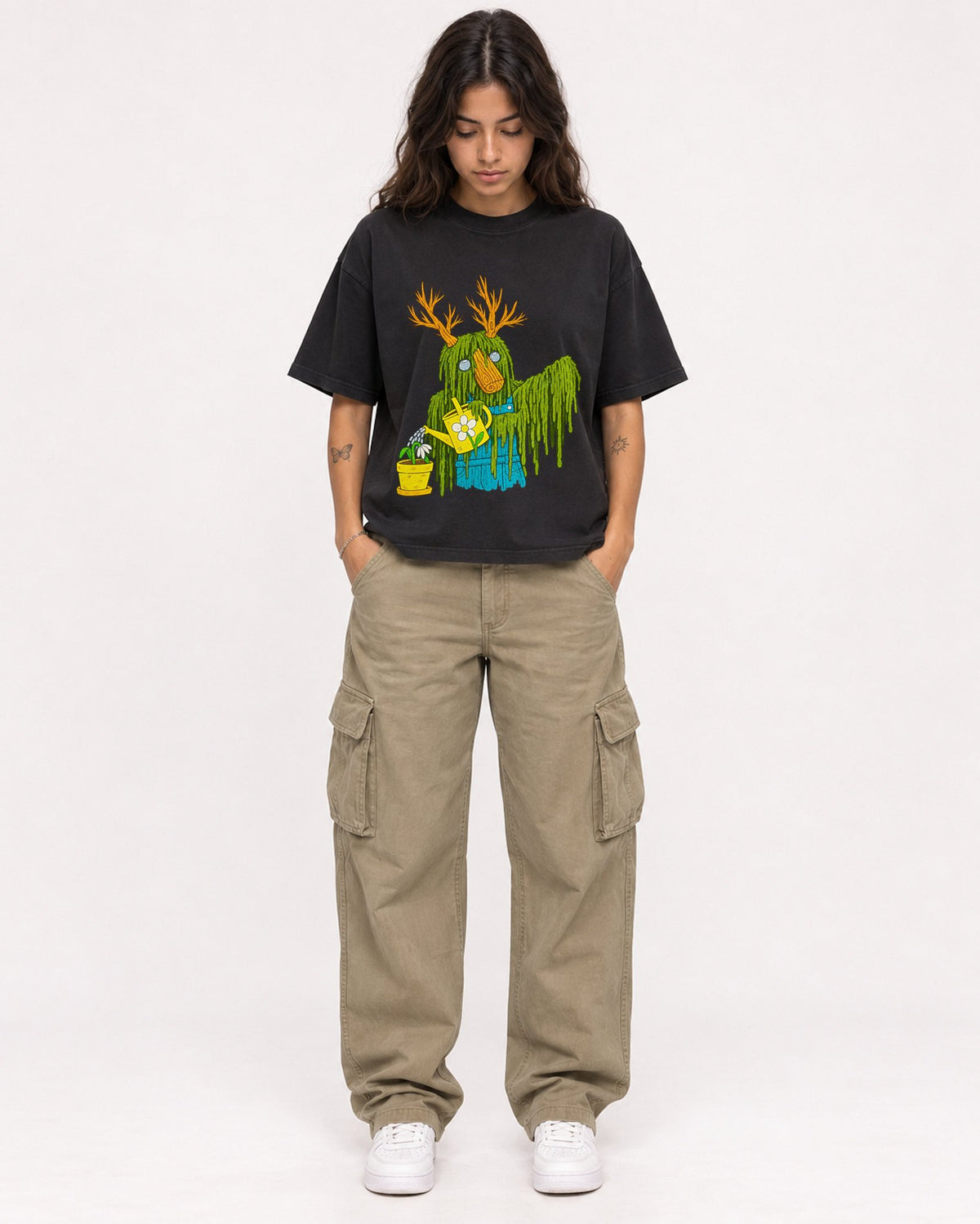 Mockup Boxy Heavyweight Tee Black female full-body 06