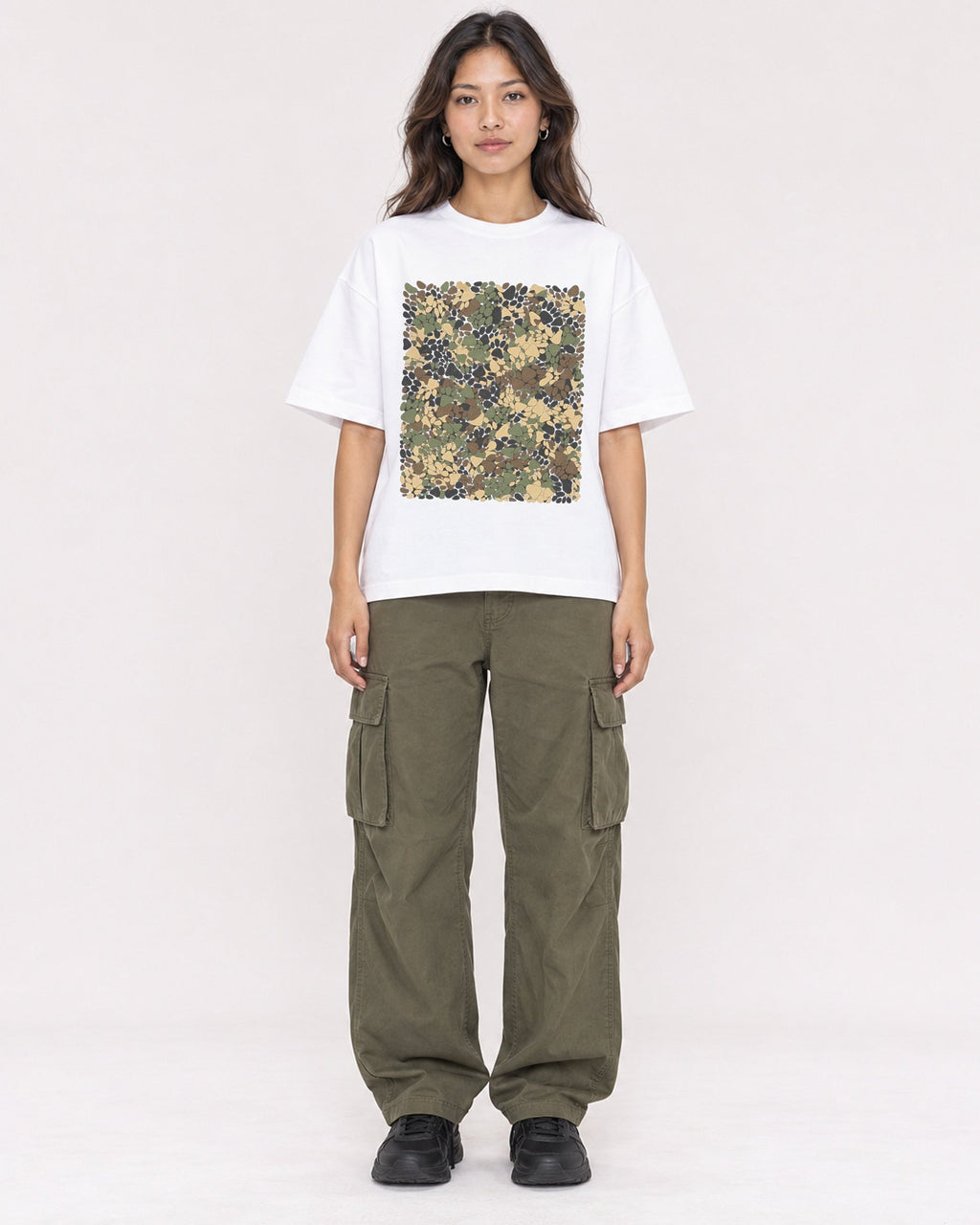 Mockup Boxy Heavyweight Tee White female full-body 02