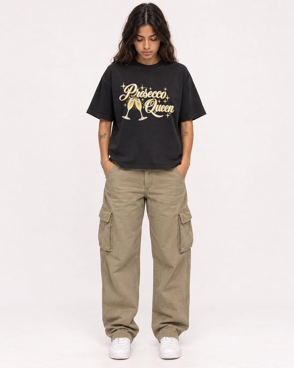 Mockup Boxy Heavyweight Tee Black female full-body 06