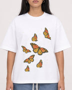 Mockup Boxy Heavyweight Tee White female close-up 46