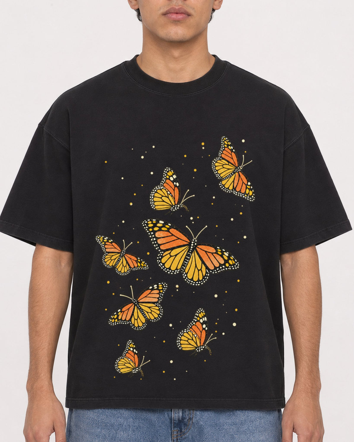 Mockup Boxy Heavyweight Tee Black male close-up 46