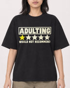 Mockup Boxy Heavyweight Tee Black female close-up 22