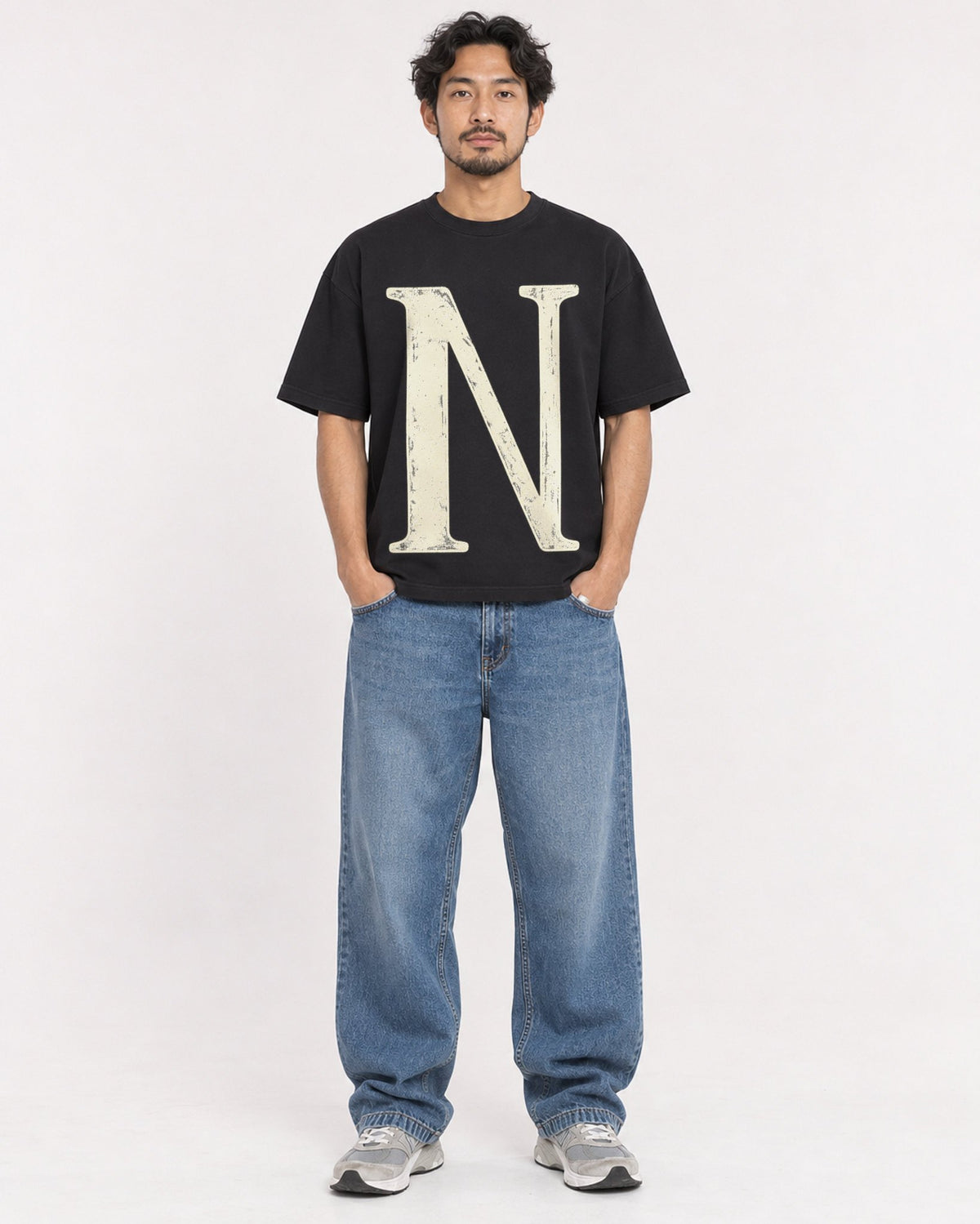 Mockup Boxy Heavyweight Tee Black male full-body 02