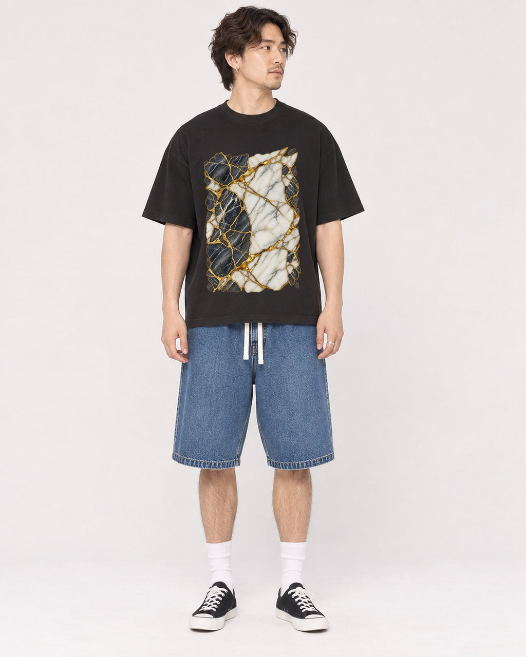 Mockup Boxy Heavyweight Tee Black male full-body 03