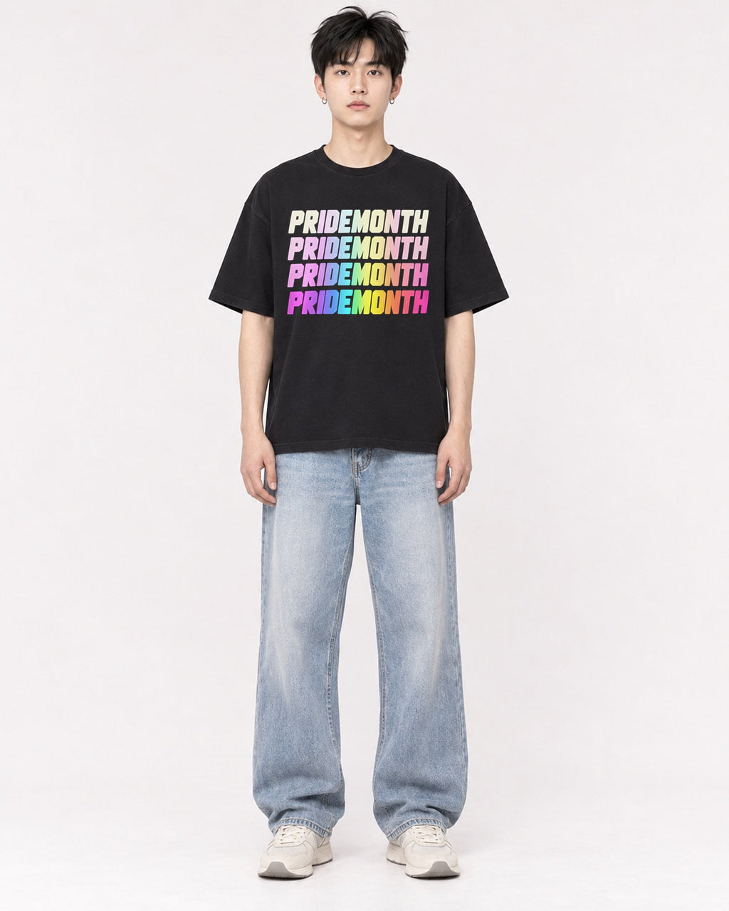 Mockup Boxy Heavyweight Tee Black male full-body 01