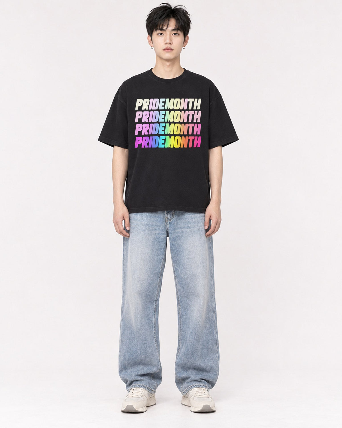 Mockup Boxy Heavyweight Tee Black male full-body 01
