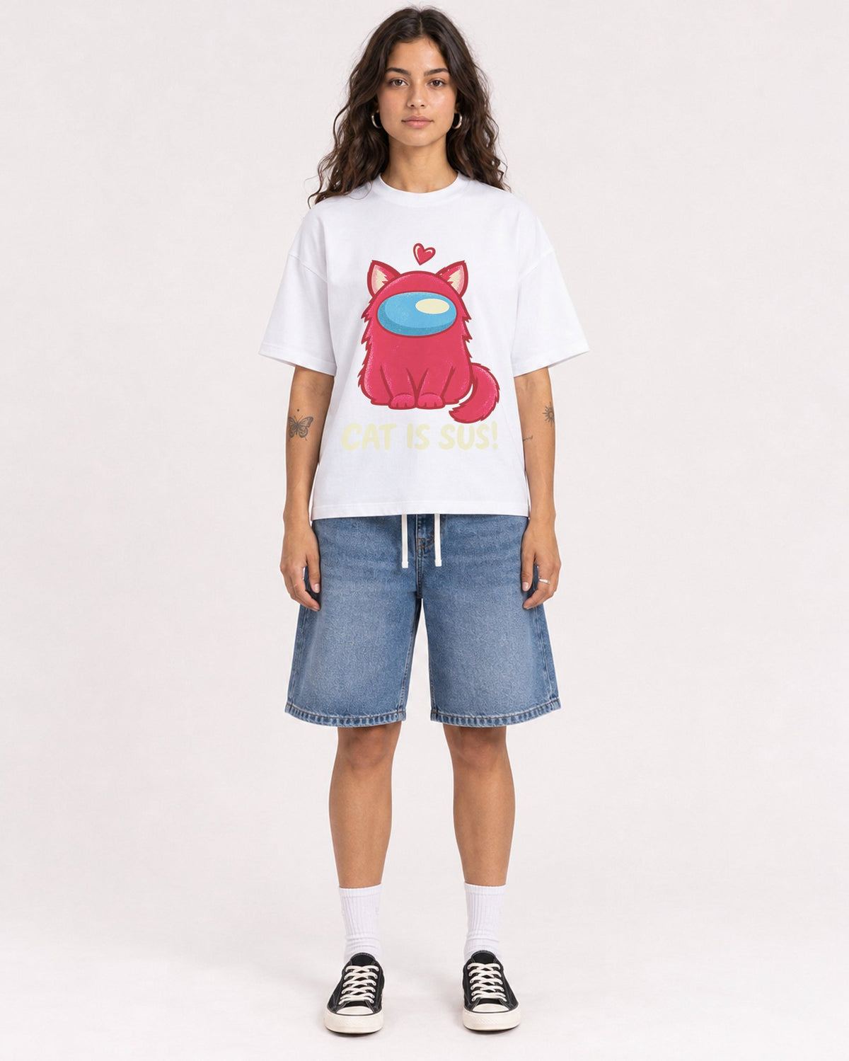 Mockup Boxy Heavyweight Tee White female full-body 06