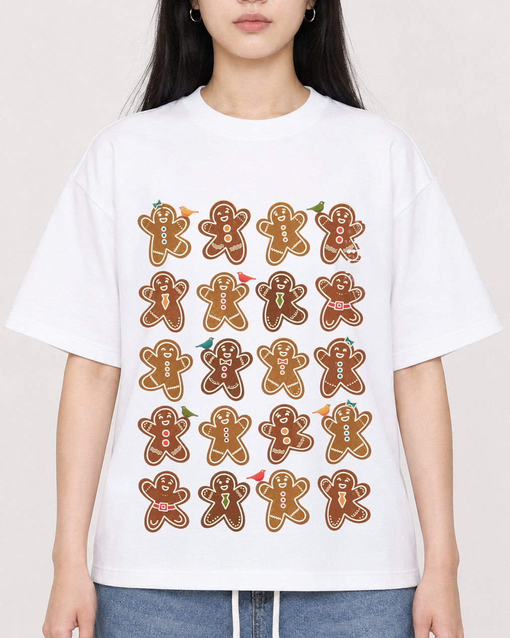 Mockup Boxy Heavyweight Tee White female close-up 01