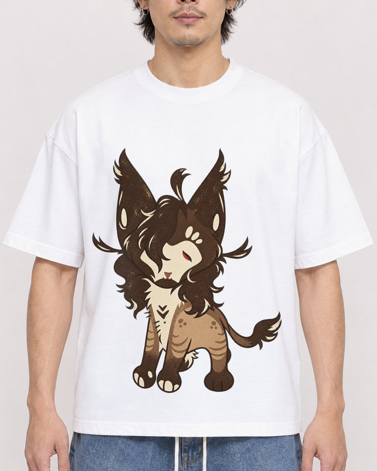 Mockup Boxy Heavyweight Tee White male close-up 03