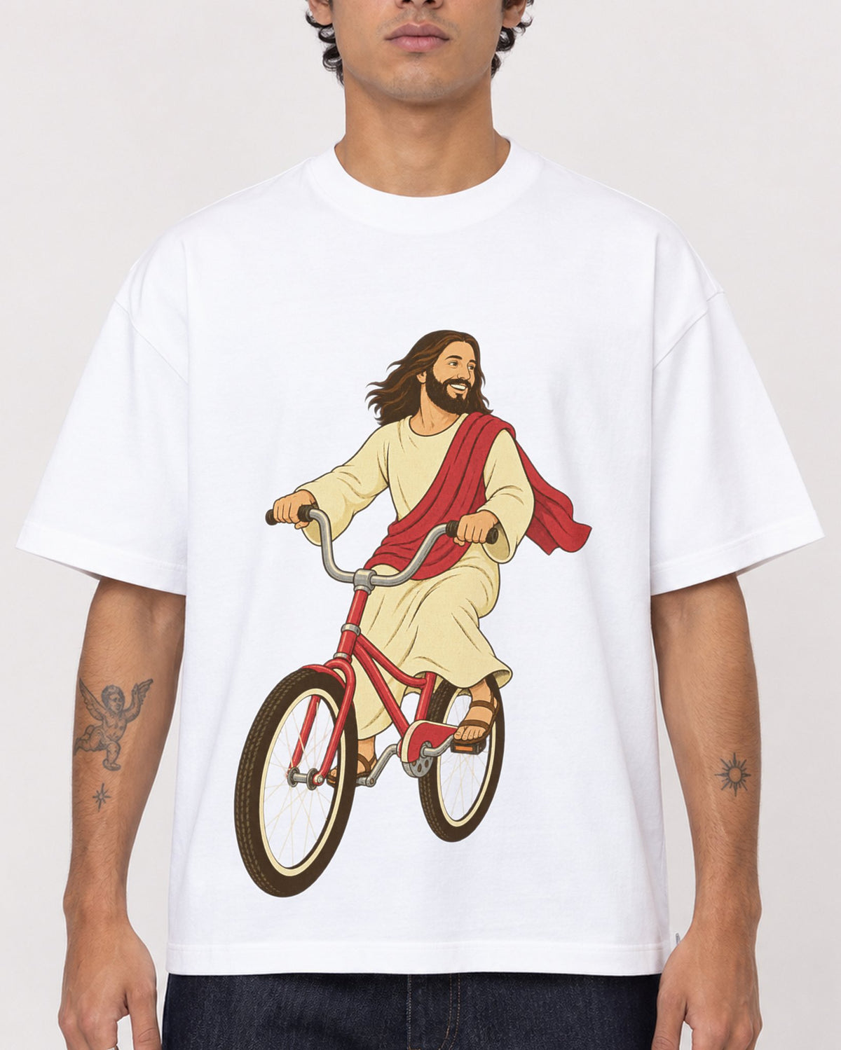 Mockup Boxy Heavyweight Tee White male close-up 06