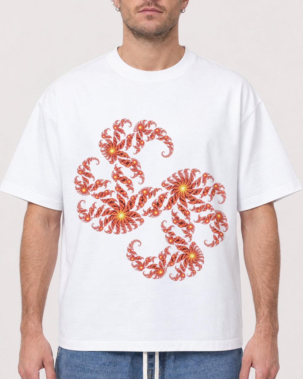 Mockup Boxy Heavyweight Tee White male close-up 08