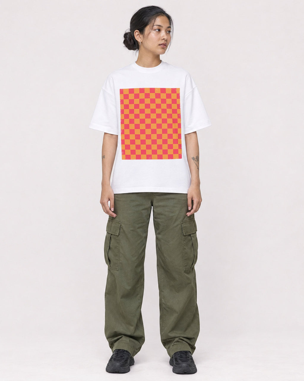 Mockup Boxy Heavyweight Tee White female full-body 12