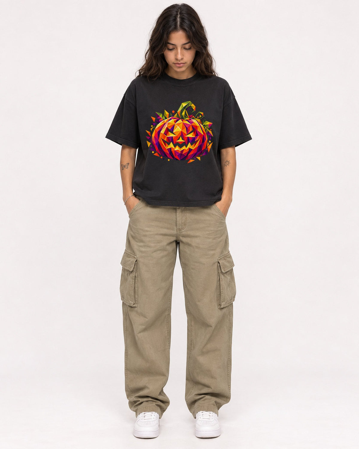 Mockup Boxy Heavyweight Tee Black female full-body 06