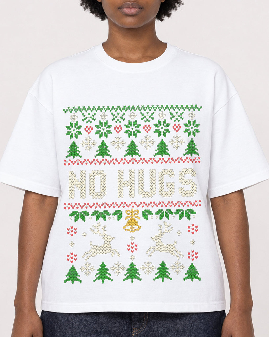 Mockup Boxy Heavyweight Tee White female close-up 14