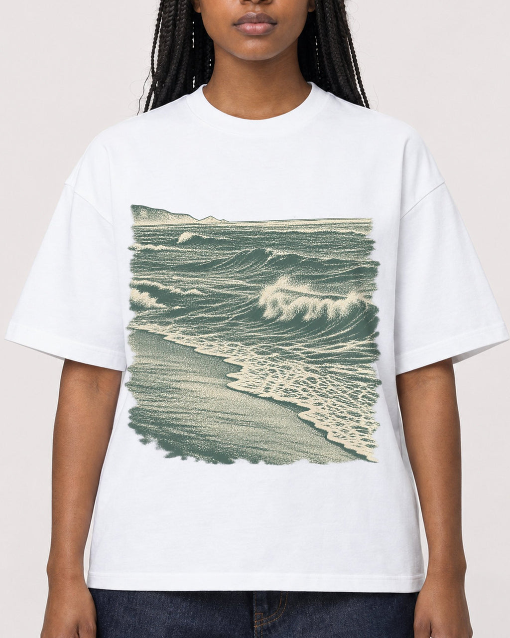 Mockup Boxy Heavyweight Tee White female close-up 04