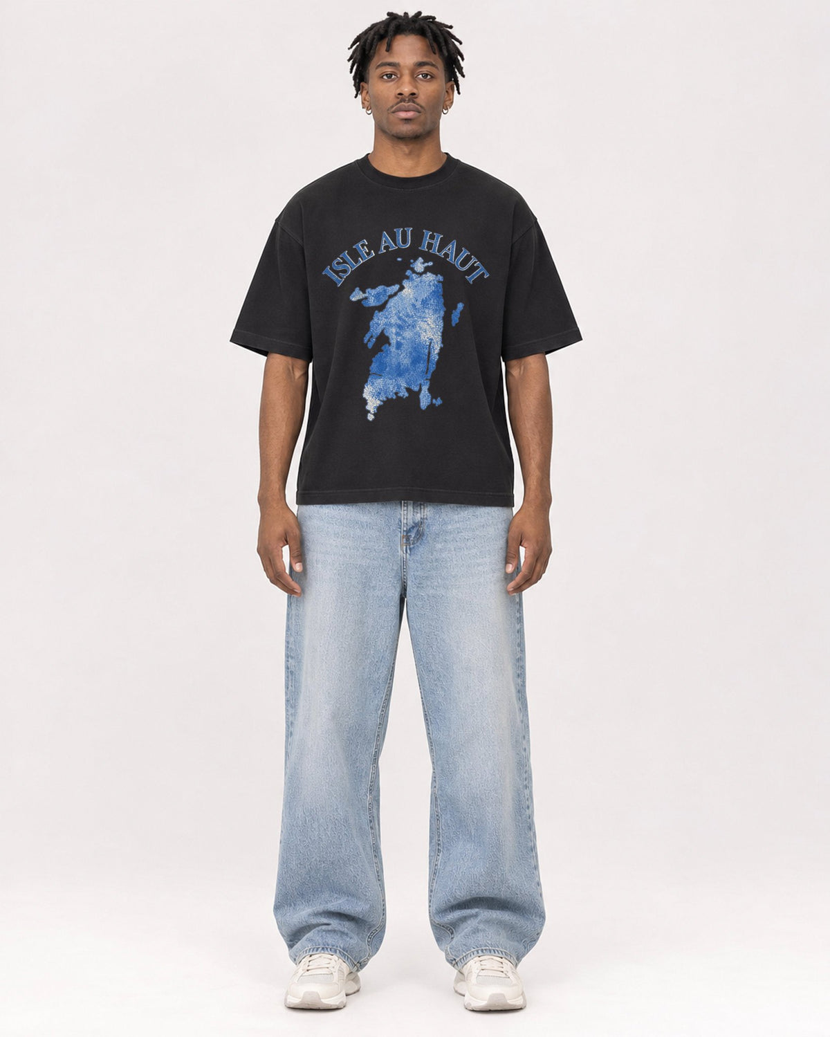 Mockup Boxy Heavyweight Tee Black male full-body 05