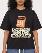 Mockup Boxy Heavyweight Tee Black female close-up 05