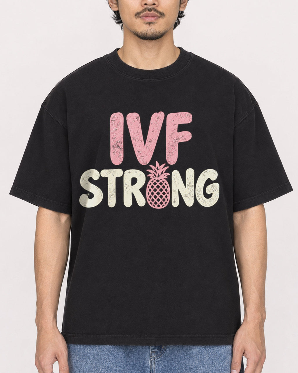 Mockup Boxy Heavyweight Tee Black male close-up 02