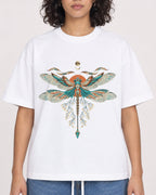 Mockup Boxy Heavyweight Tee White female close-up 26