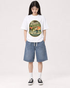 Mockup Boxy Heavyweight Tee White female full-body 01