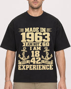 Mockup Boxy Heavyweight Tee Black male close-up 08