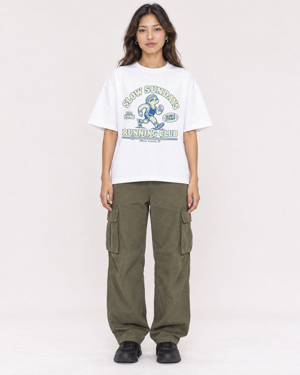 Mockup Boxy Heavyweight Tee White female full-body 02