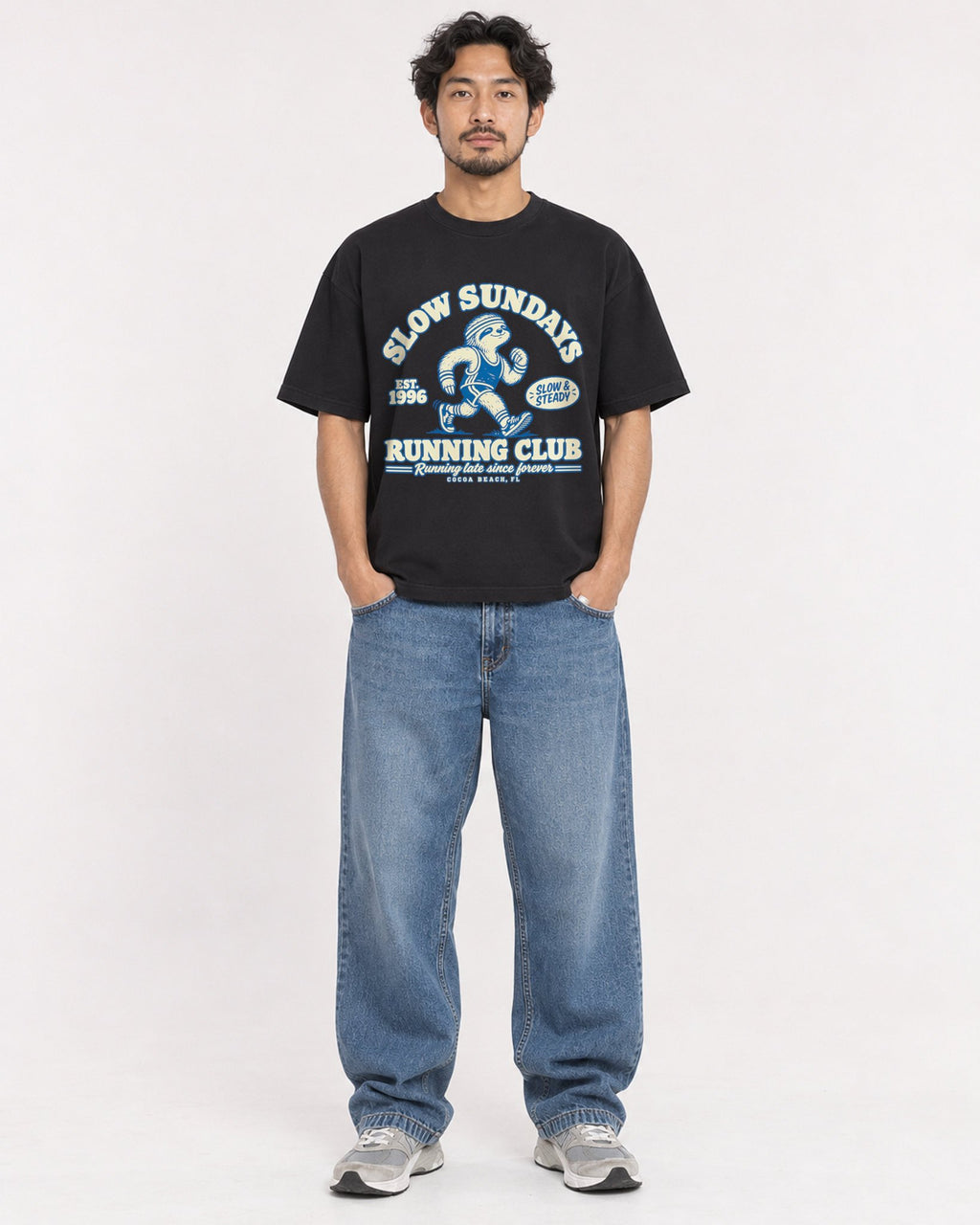 Mockup Boxy Heavyweight Tee Black male full-body 02