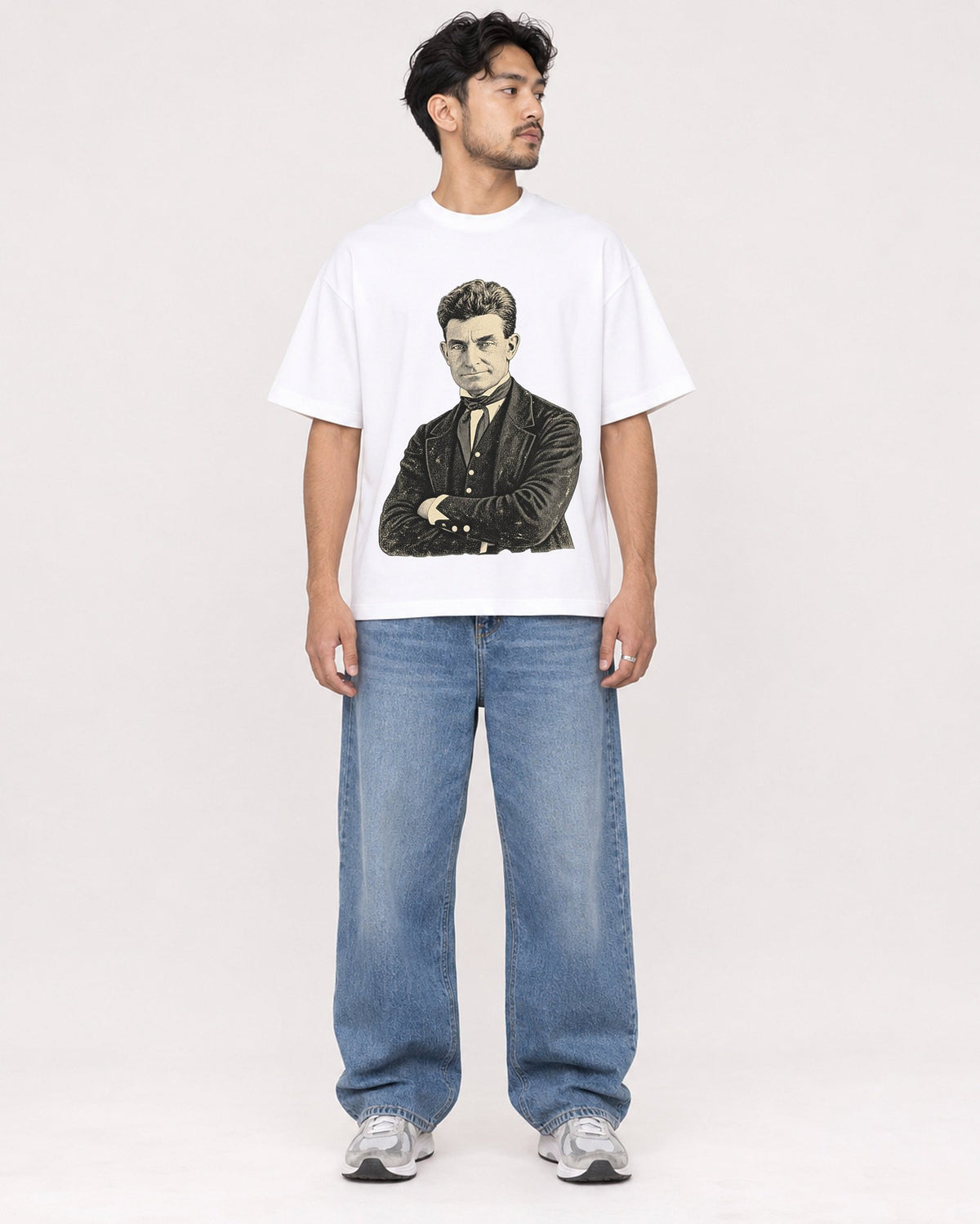 Mockup Boxy Heavyweight Tee White male full-body 02