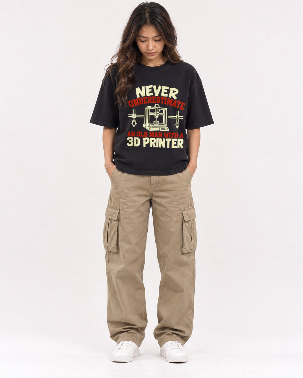 Mockup Boxy Heavyweight Tee Black female full-body 02