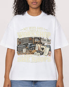 Mockup Boxy Heavyweight Tee White female close-up 05