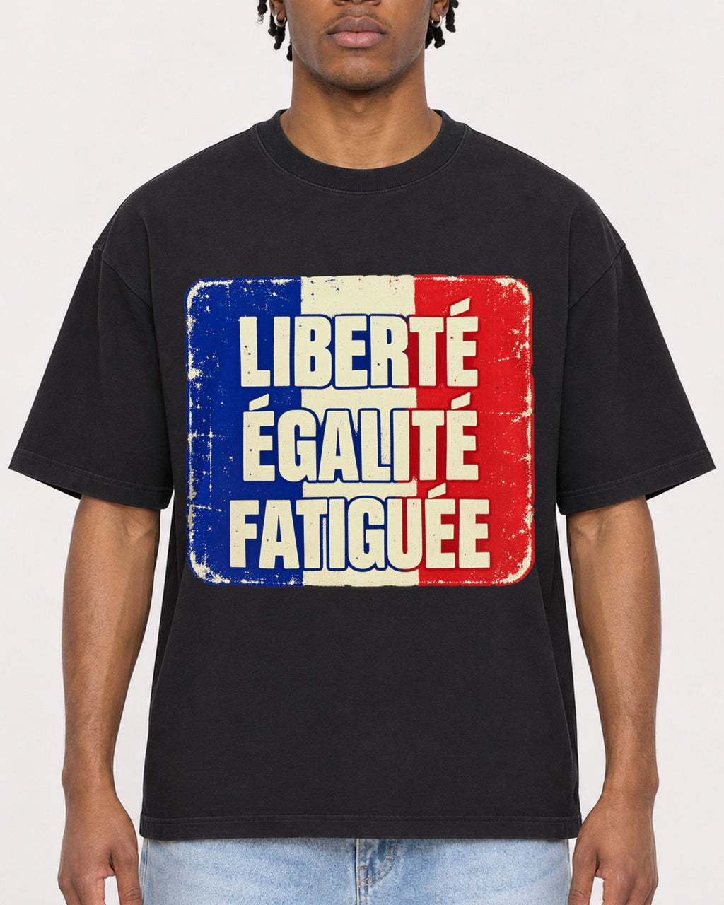 Mockup Boxy Heavyweight Tee Black male close-up 05