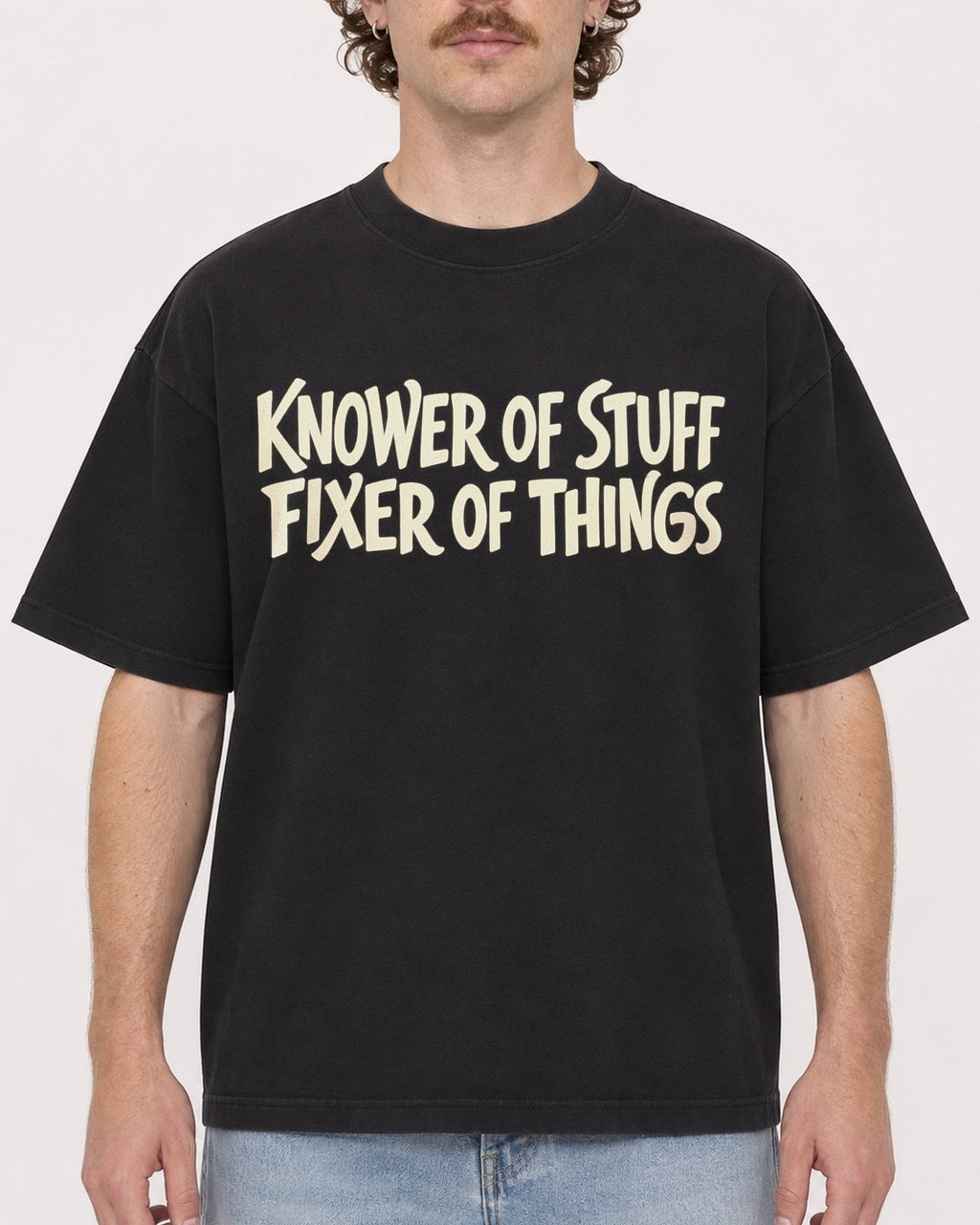 Mockup Boxy Heavyweight Tee Black male close-up 09